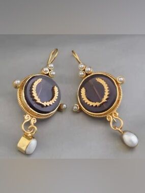 New 18K Gold Laurel Wreath Earrings with Pearl Accents
